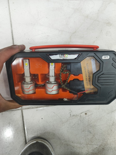 هدلایت v120 pro مارک لنزو پایه h۷ رنگ یخی